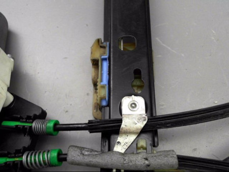 MECANISME LEVE-GLACE AVANT GAUCHE AUDI A1 10-15