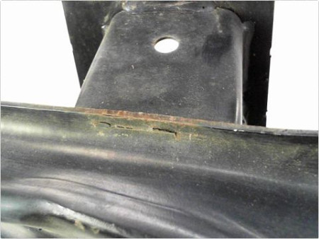 RENFORT PARE-CHOC ARRIERE  VOLKSWAGEN PASSAT 05-10