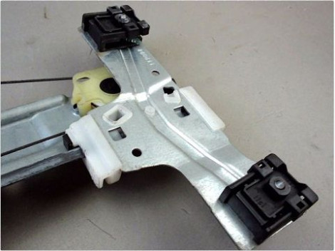 MECANISME ESSUIE-GLACE AVANT PEUGEOT 5008 2009-2013