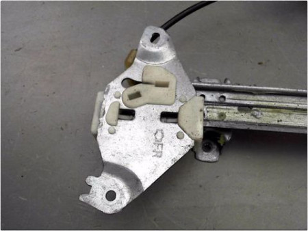 MECANISME LEVE-GLACE ARRIERE DROIT NISSAN QASHQAI 07-10