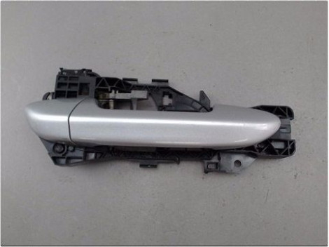 POIGNEE EXTERIEURE PORTE AVANT DROIT VOLKSWAGEN PASSAT SW 2010-