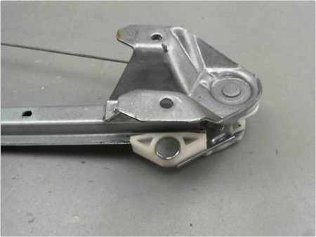 MECANISME LEVE-GLACE ARRIERE DROIT OPEL ZAFIRA (B) 08-14