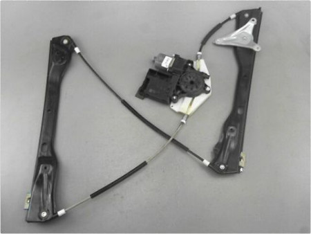MECANISME LEVE-GLACE AVANT DROIT VOLKSWAGEN PASSAT SW 2010-
