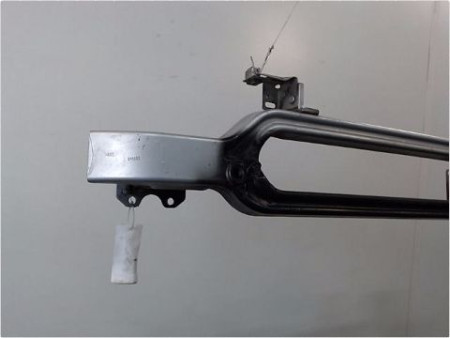 RENFORT PARE-CHOC AVANT PEUGEOT 407 SW