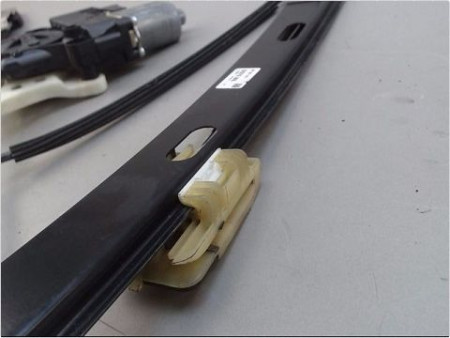 MECANISME LEVE-GLACE AVANT GAUCHE SEAT IBIZA V 2017-