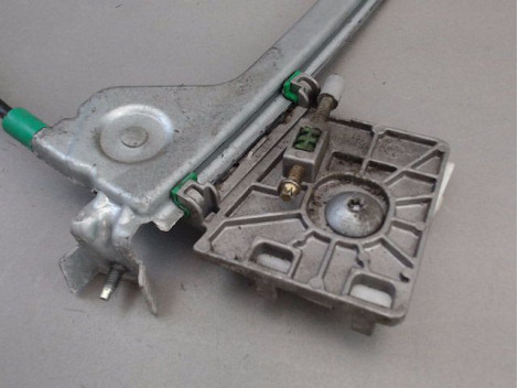 RENFORT PARE-CHOC ARRIERE  PEUGEOT 107 PH3 12-14