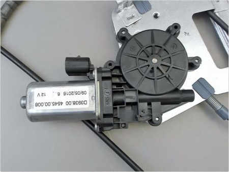 MECANISME LEVE-GLACE AVANT DROIT FORD FOCUS 04-07