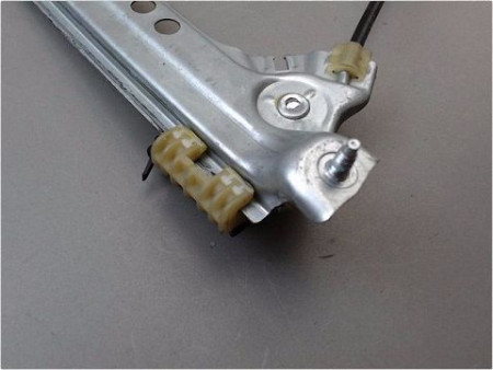 MECANISME LEVE-GLACE AVANT DROIT RENAULT MEGANE IV 2015-
