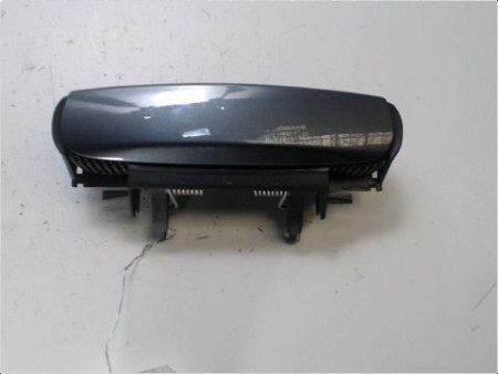 POIGNEE EXTERIEURE PORTE ARRIERE DROIT AUDI A4 2001-2004