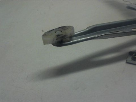 MECANISME LEVE-GLACE AVANT DROIT OPEL ZAFIRA 05-07