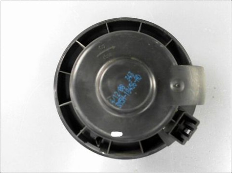 MOTEUR VENTILATEUR CHAUFFAGE FORD FOCUS II 08-10