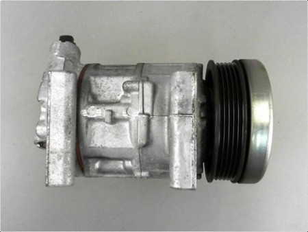 COMPRESSEUR AIR CONDITIONNE FIAT PUNTO III 2012-
