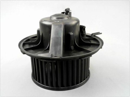 MOTEUR VENTILATEUR CHAUFFAGE VOLKSWAGEN GOLF V 2003-2009