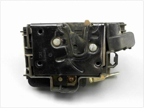 SYSTEME CONDAMNATION AVANT DROIT VOLKSWAGEN POLO III 94-99