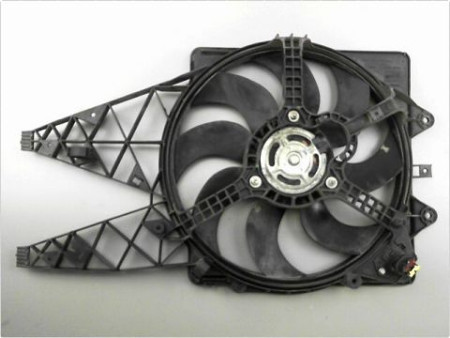 MOTEUR VENTILATEUR RADIATEUR FIAT GRANDE PUNTO