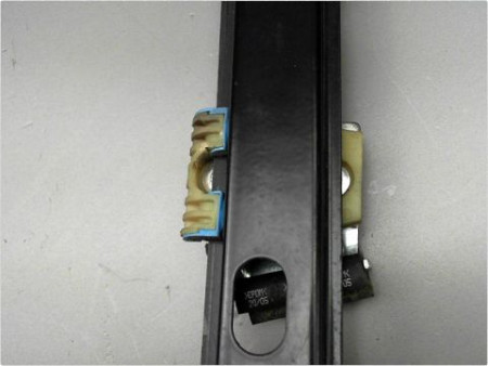 MECANISME LEVE-GLACE AVANT DROIT VOLKSWAGEN JETTA 05-10