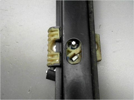 MECANISME LEVE-GLACE AVANT GAUCHE VOLKSWAGEN JETTA 05-10