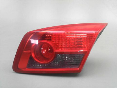 FEU ARRIERE INTERIEUR DROIT RENAULT VELSATIS 02-05
