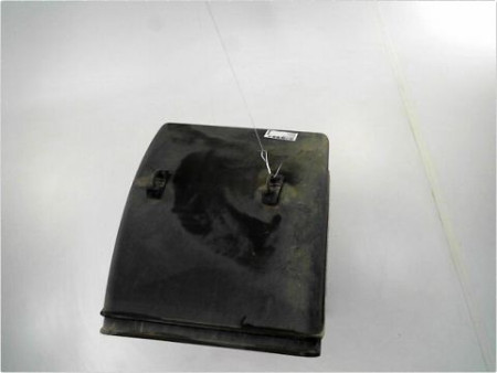 PARE-BOUE ARRIERE GAUCHE NISSAN ATLEON 04-