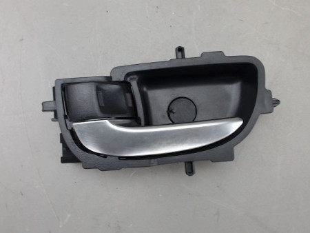 POIGNEE INTERIEURE PORTE AVANT GAUCHE TOYOTA YARIS