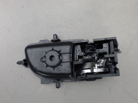 POIGNEE INTERIEURE PORTE AVANT GAUCHE TOYOTA YARIS