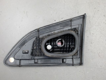 FEU ARRIERE INTERIEUR GAUCHE RENAULT MEGANE