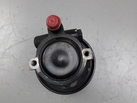 POMPE DIRECTION ASSISTEE DACIA SANDERO