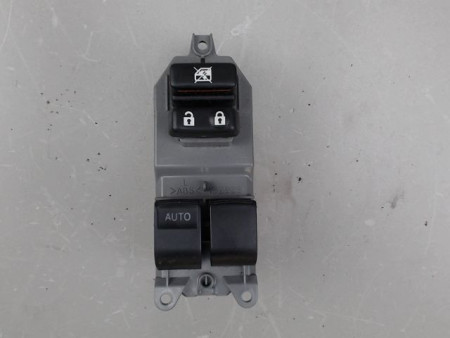 COMMANDE LEVE-GLACE PORTE AVG TOYOTA YARIS