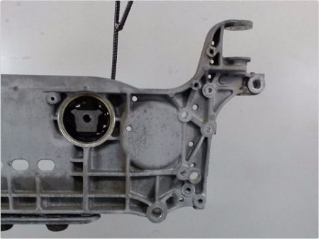 BERCEAU MOTEUR AVANT VOLKSWAGEN PASSAT 05-10