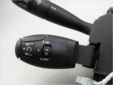 BLOC COMMODOS PEUGEOT 206+ 09-13