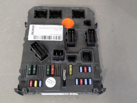 BOITIER GESTION HABITACLE PEUGEOT 206