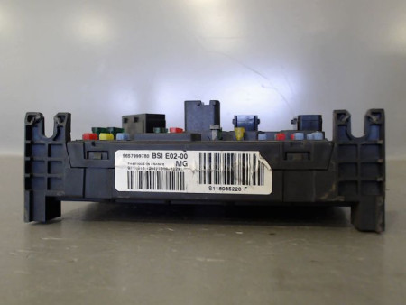 BOITIER GESTION HABITACLE PEUGEOT 206