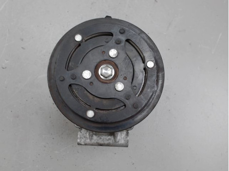 COMPRESSEUR AIR CONDITIONNE FORD KA