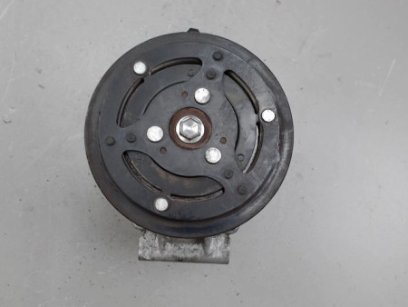COMPRESSEUR AIR CONDITIONNE FORD KA
