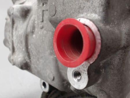 COMPRESSEUR AIR CONDITIONNE TOYOTA AURIS