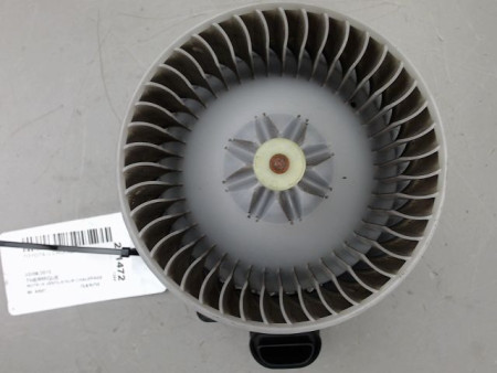 MOTEUR VENTILATEUR CHAUFFAGE TOYOTA U.CRUISER
