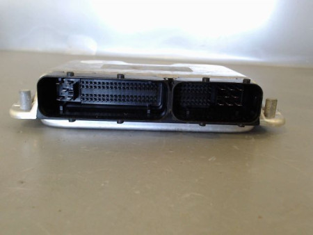 CALCULATEUR MOTEUR SEAT IBIZA