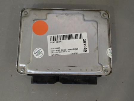 CALCULATEUR MOTEUR SEAT IBIZA