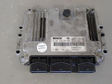 CALCULATEUR MOTEUR RENAULT MEGANE