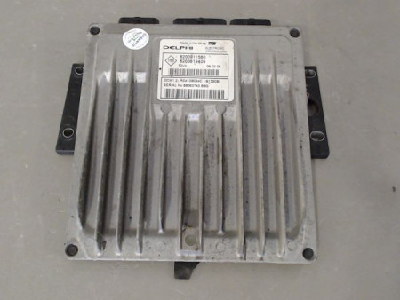 CALCULATEUR MOTEUR RENAULT CLIO