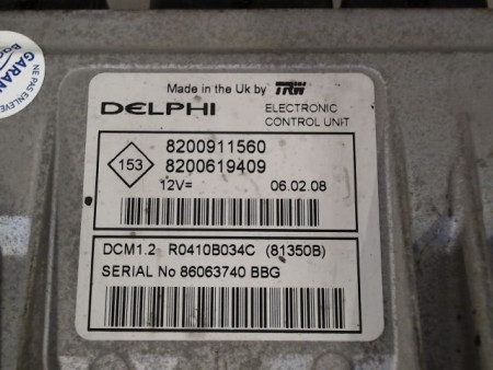 CALCULATEUR MOTEUR RENAULT CLIO