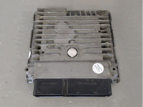 CALCULATEUR MOTEUR VOLKSWAGEN POLO