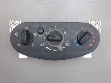 COMMANDE DE CHAUFFAGE DACIA SANDERO