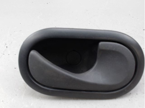 POIGNEE INTERIEURE PORTE AVANT DROIT RENAULT KANGOO