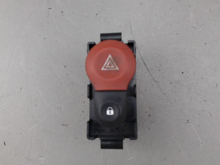 BOUTON DE WARNING RENAULT KANGOO