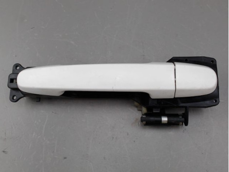 POIGNEE EXTERIEURE PORTE AVANT DROIT TOYOTA U.CRUISER