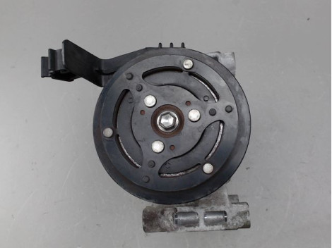COMPRESSEUR AIR CONDITIONNE FORD KA