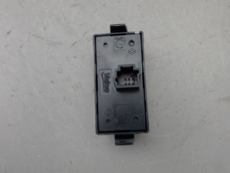 BOUTON DE WARNING RENAULT KANGOO