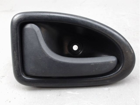 POIGNEE INTERIEURE PORTE AVANT GAUCHE RENAULT CLIO