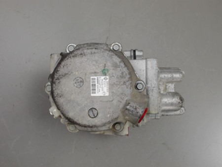 COMPRESSEUR AIR CONDITIONNE RENAULT KANGOO